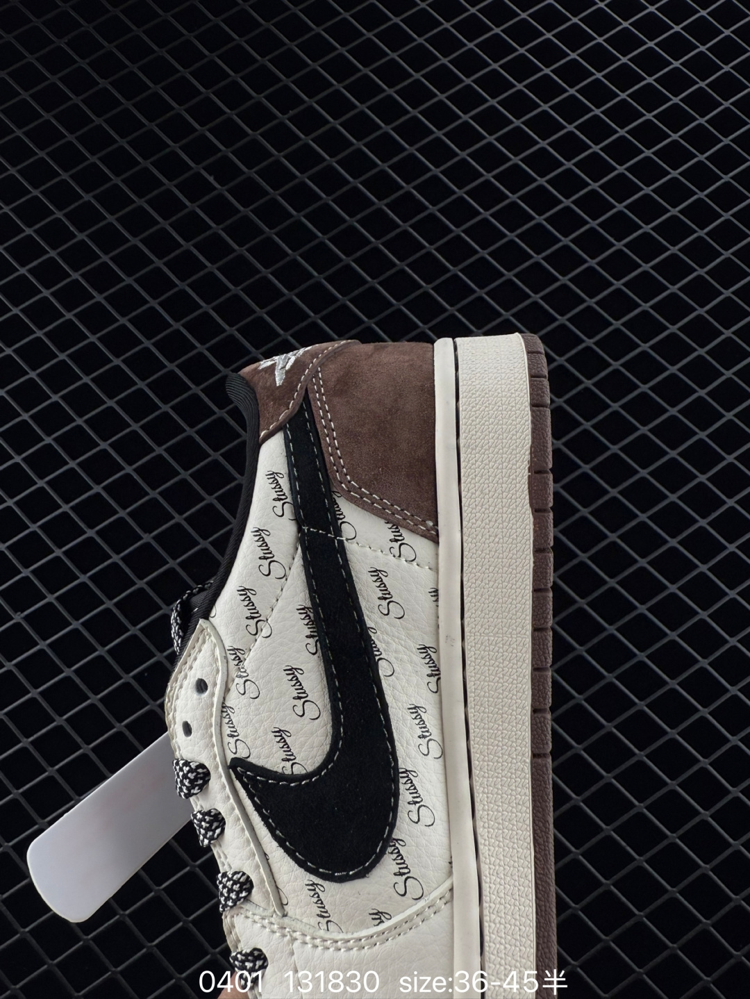 Travis Scott x Air Jordan 1 ” Reverse Mocha “